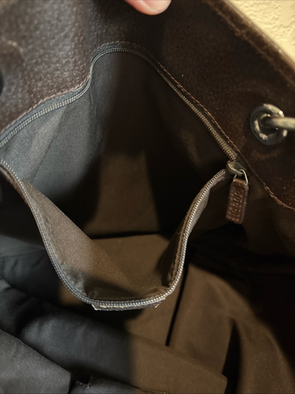 Gucci Beige/Brown GG Supreme Canvas Tote with Leather Straps - Picture 15 of 16